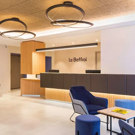 Western Le Beffroi 3* Loos