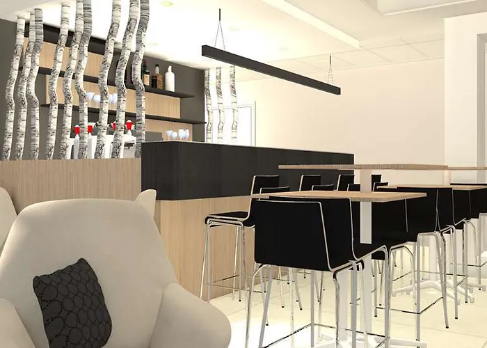 Western Le Beffroi 3*